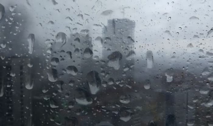 BMKG Prakirakan Hujan Ringan Guyur Jakarta Sepanjang Hari Ini